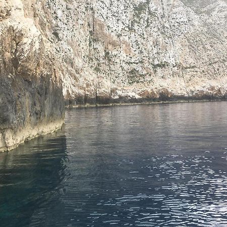 Aspro House Villa Folégandros Екстериор снимка